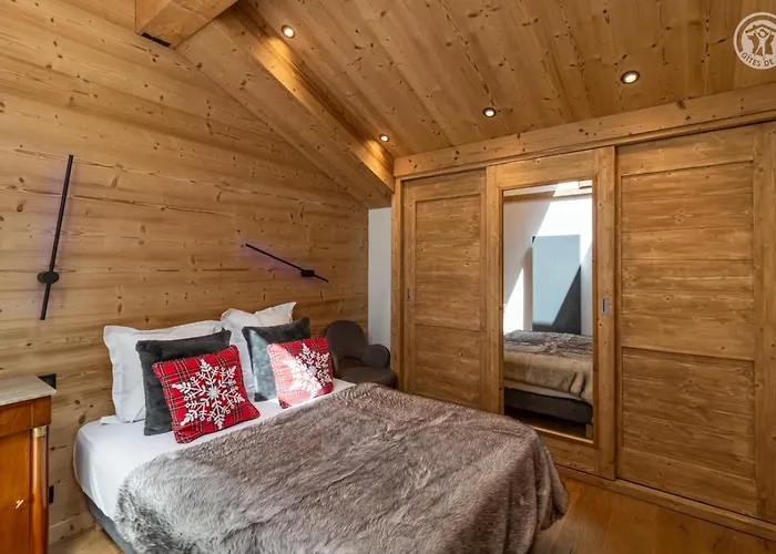 200 M Des Telecabines, Cheminee & Cosy Apartment *